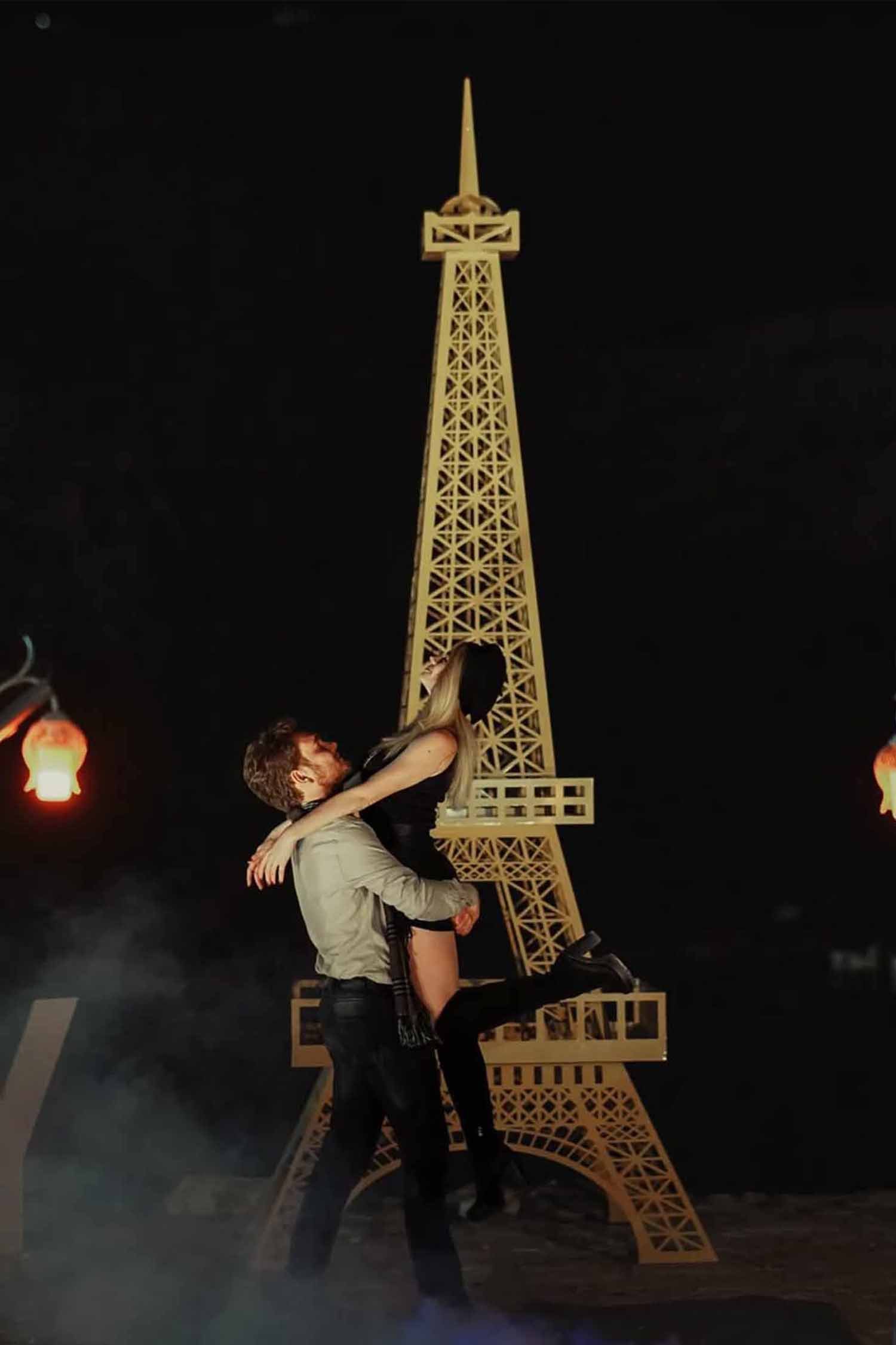 EYFEL Kulesi Konsepti